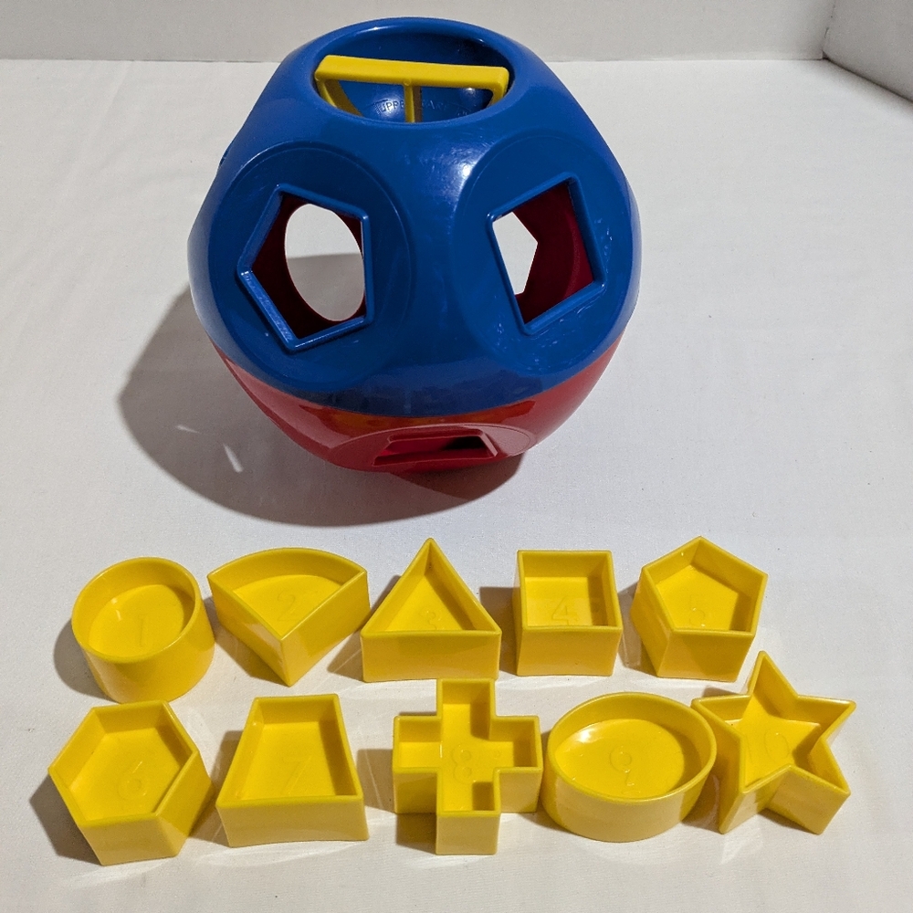 VTG Tupperware Shape-O-Ball  10 Shape Sorter Classic Toy Educational Complete